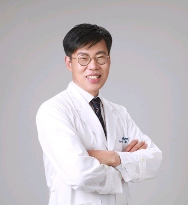 한의학, 보건학박사 김동하