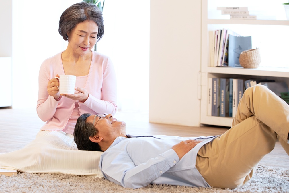 노인 10명 중 7명 “아파도 내 집에서 살 것”