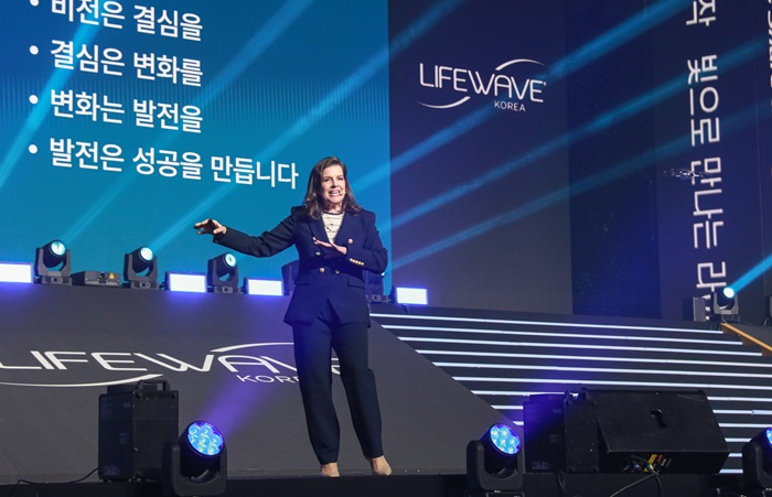 메리디스 버키치 글로벌 사장