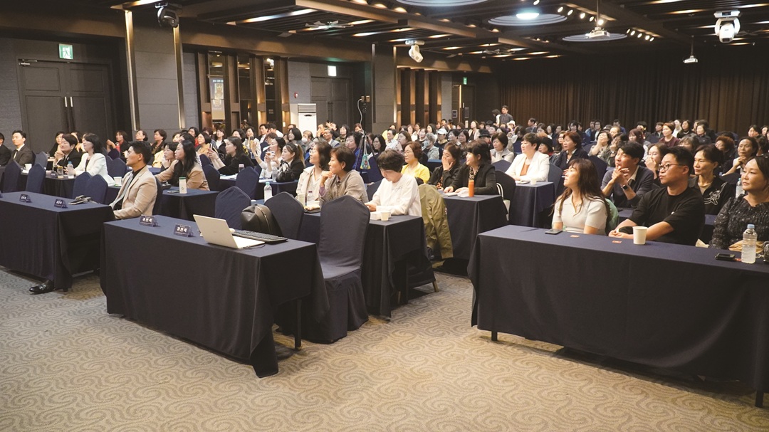 오너, 세노이드로 시간의 방향을 바꾼다