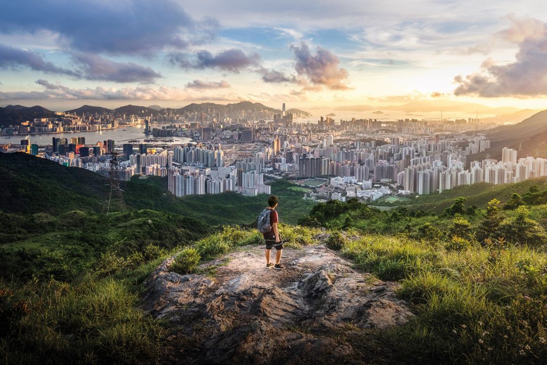 다채로운 매력이 넘치는 홍콩으로!