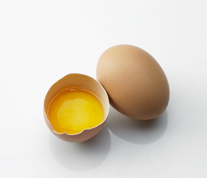 날계란을 이용한 민간요법 통할까? ::: 한국 마케팅신문 :::